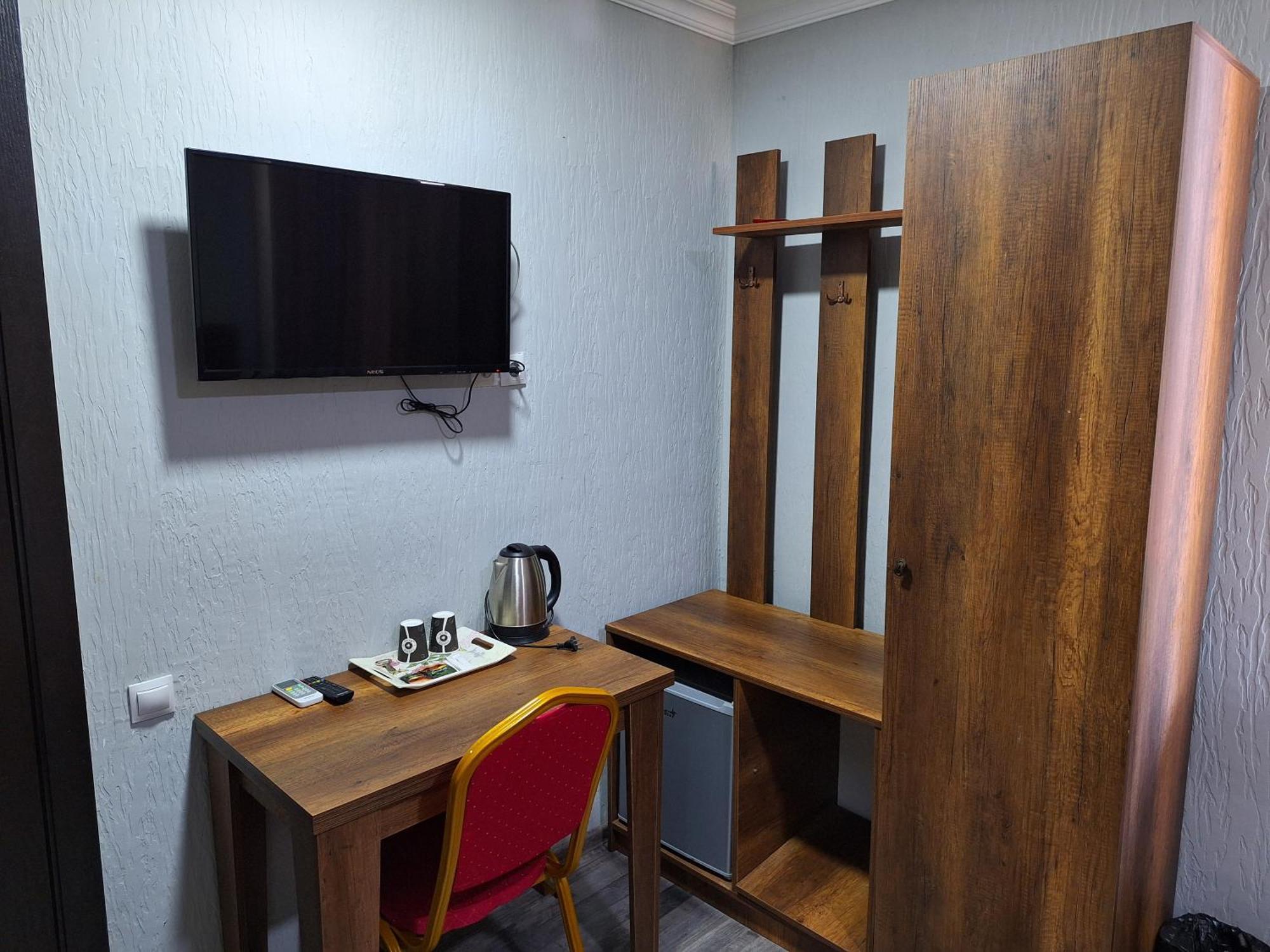 Hotel Georgian Кутаиси Екстериор снимка